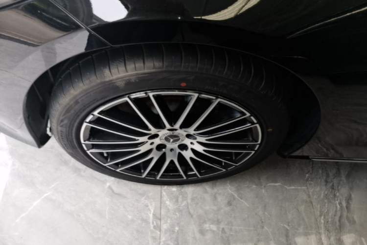 Used Mercedes-Benz C-Class 2023 Facelift C 260 L Left Front Wheel Hub
