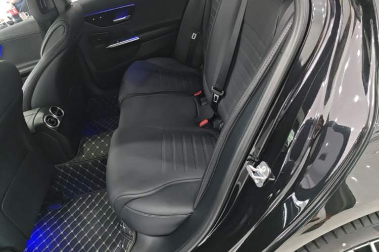 Used Mercedes-Benz C-Class 2023 Revised C 200 L Sport Edition Left Rear Seat