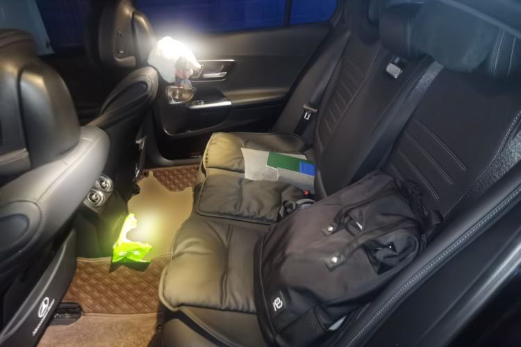 Used Mercedes-Benz C-Class 2023 Second Facelift C 260 L Starry Night Sports Edition Left Rear Seat