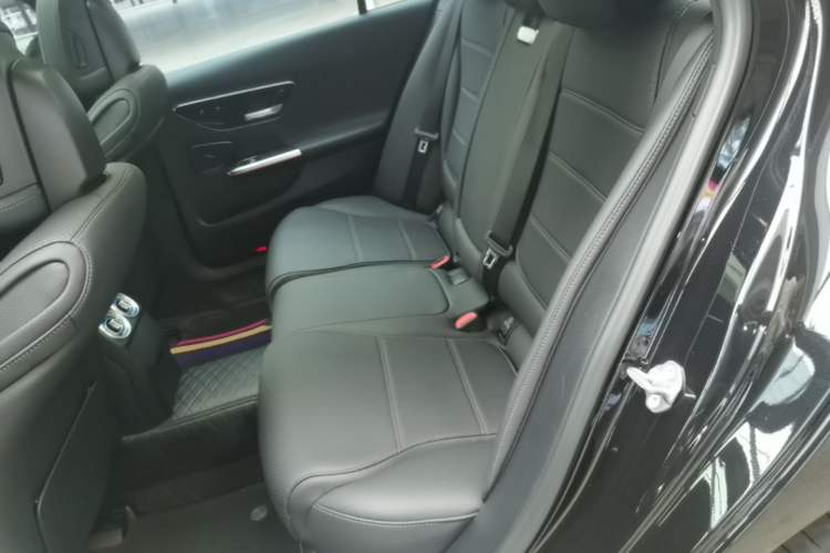 Used Mercedes-Benz C-Class 2023 Facelift C 260 L Left Rear Seat