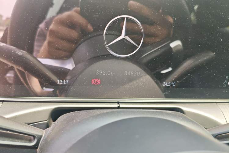 Used Mercedes-Benz C-Class 2023 C 260 L Sport Edition Odometer Close Up