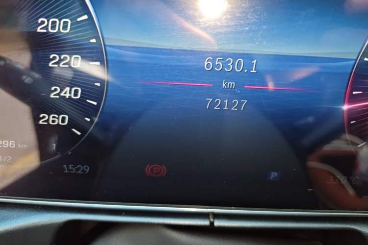 Used Mercedes-Benz C-Class 2023 Second Facelift C 260 L Sport Edition Odometer Close Up