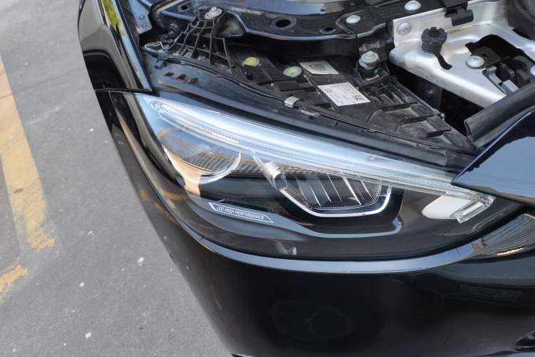 Used Mercedes-Benz C-Class 2023 Restyled C 260 L Sport Edition Right Front Headlight