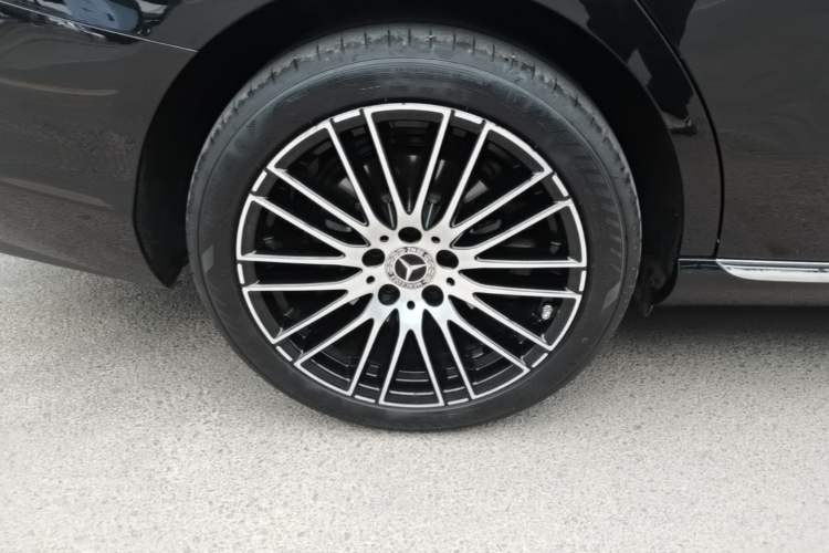 Used Mercedes-Benz C-Class 2023 Facelift C 260 L Right Rear Wheel Hub
