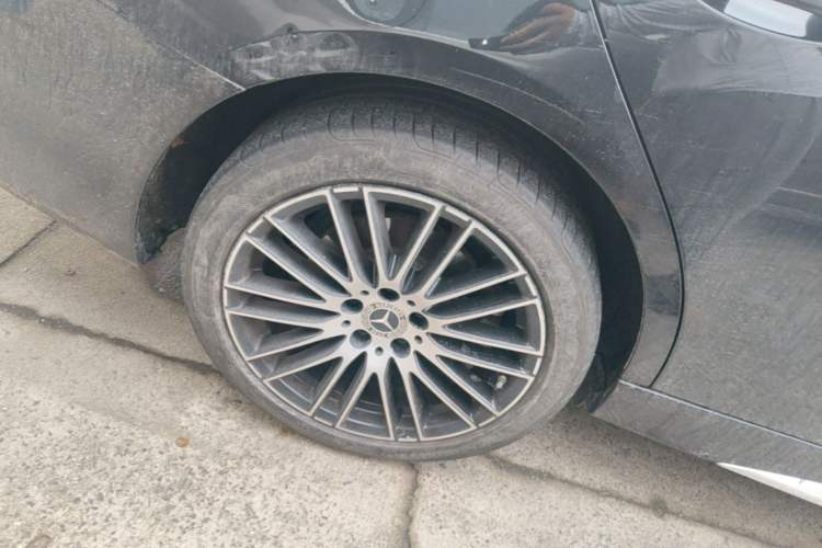 Used Mercedes-Benz C-Class 2023 Second Facelift C 260 L Sport Edition Right Rear Wheel Hub