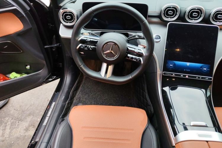 Used Mercedes-Benz C-Class 2023 Restyled C 260 L Sport Edition Steering Wheel