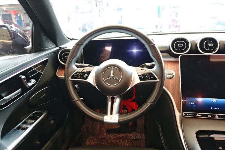 Used Mercedes-Benz C-Class 2023 Facelift C 260 L Steering Wheel