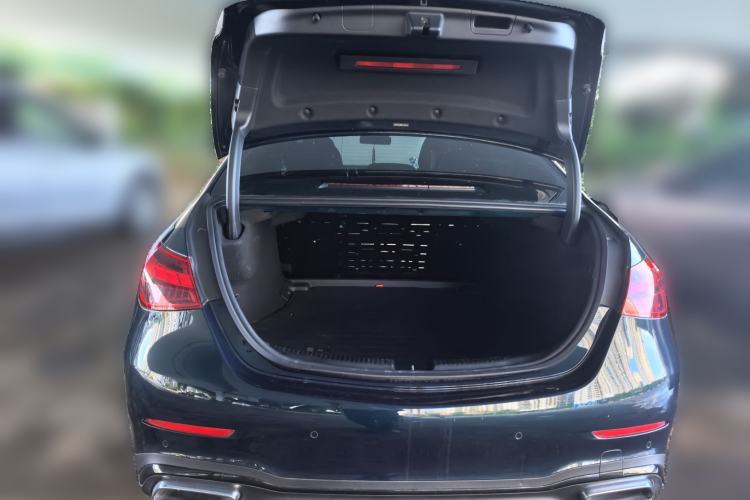 Used Mercedes-Benz C-Class 2023 Restyled C 260 L Night Edition Sports Version Trunk
