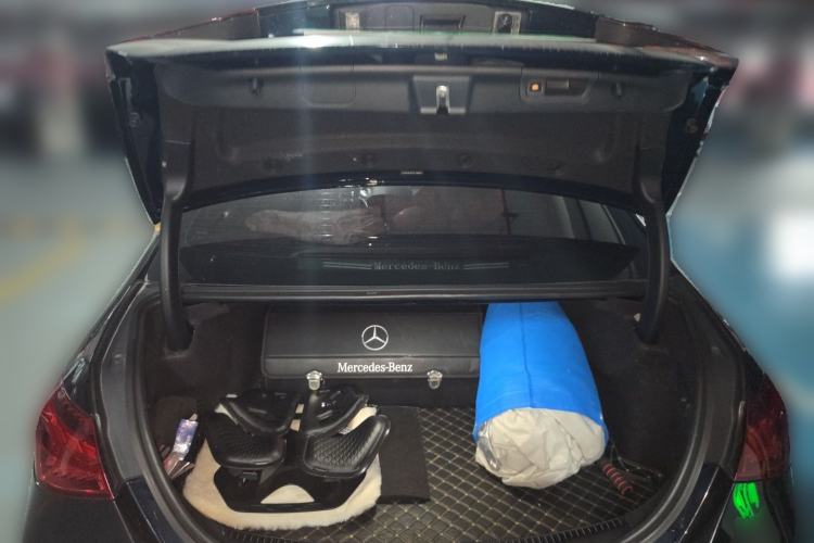 Used Mercedes-Benz C-Class 2023 Restyled C 260 L Night Edition Sports Version Trunk