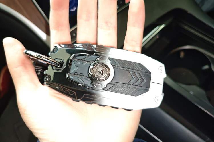 Used Mercedes-Benz C-Class 2023 Facelift C 260 L Vehicle Key