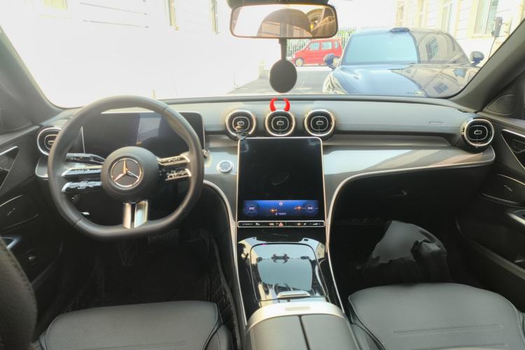 Used Mercedes-Benz C-Class 2023 Revised C 200 L Sport Edition Center Console