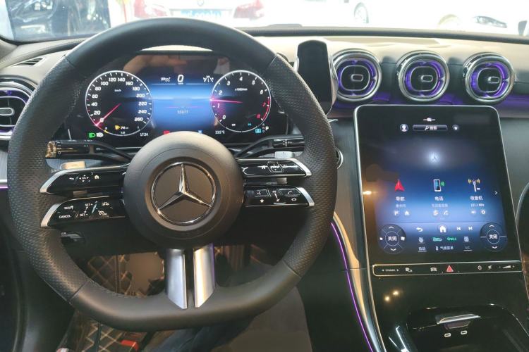 Used Mercedes-Benz C-Class 2023 C 260 L Sport Edition Center Console