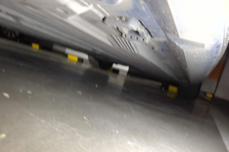 Used Mercedes-Benz C-Class 2023 Restyled C 260 L Sport Edition Chassis Front Left