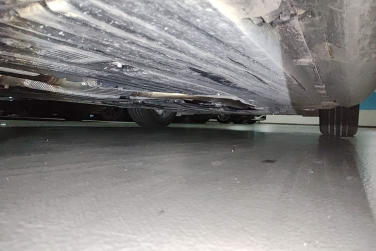 Used Mercedes-Benz C-Class 2023 C 260 L Sport Edition Chassis Front Right