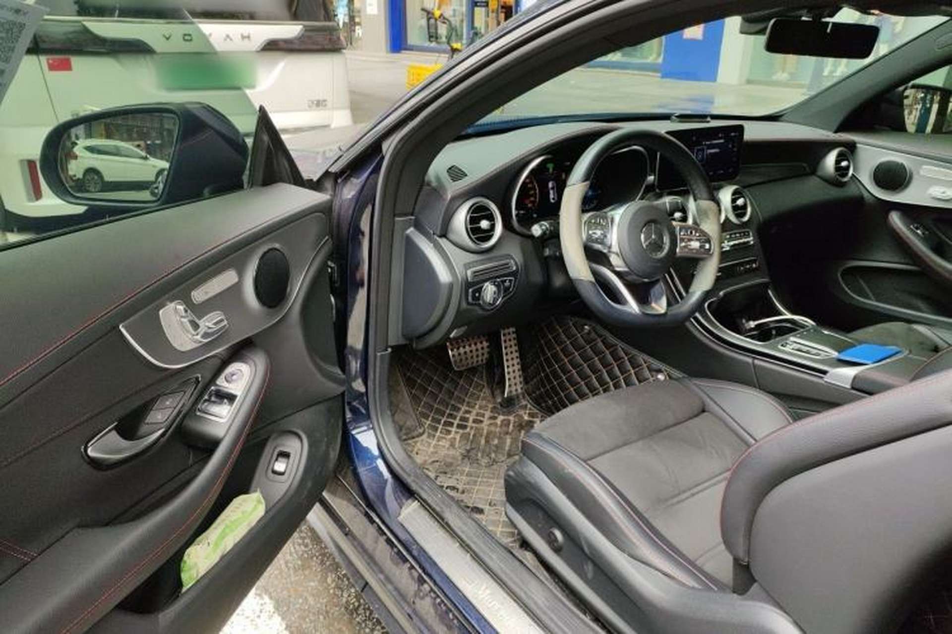 Used Mercedes-Benz C-Class 2023 C 260 Coupe Driver Seat