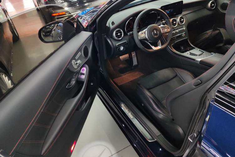 Used Mercedes-Benz C-Class 2023 C 260 Coupe Driver Seat