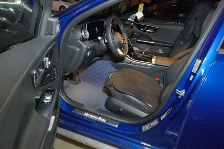 Used Mercedes-Benz C-Class 2023 Restyled C 260 L Sport Edition Driver Seat
