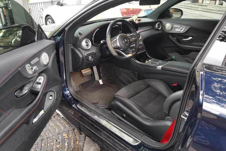 Used Mercedes-Benz C-Class 2023 C 260 Coupe Driver Seat