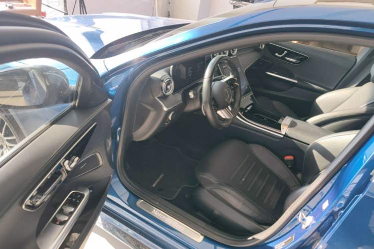 Used Mercedes-Benz C-Class 2023 C 260 L Sport Edition Driver Seat