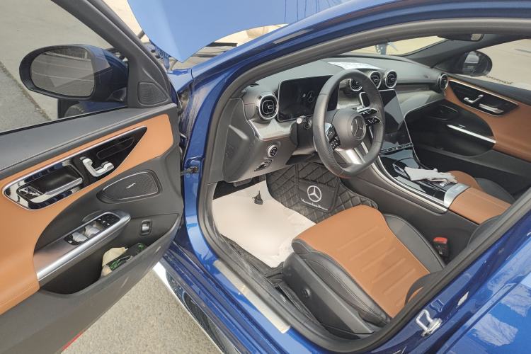 Used Mercedes-Benz C-Class 2023 C 200 L Sport Edition Driver Seat