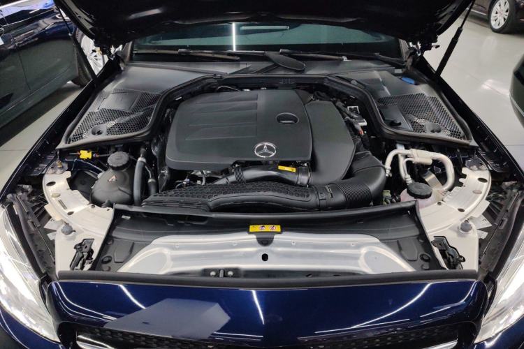 Used Mercedes-Benz C-Class 2023 C 260 Coupe Engine Bay