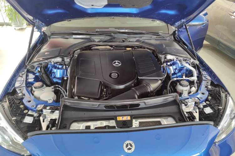 Used Mercedes-Benz C-Class 2023 C 200 L Sport Edition Engine Bay