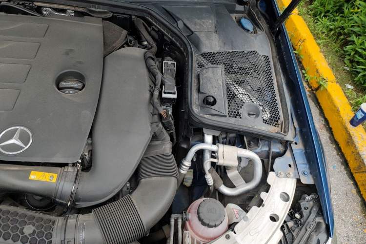 Used Mercedes-Benz C-Class 2023 C 260 Coupe Engine Bay Left