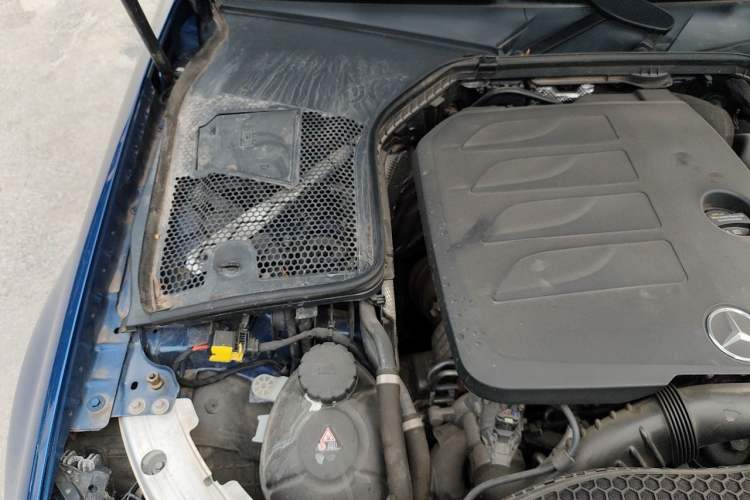 Used Mercedes-Benz C-Class 2023 C 260 Coupe Engine Bay Right