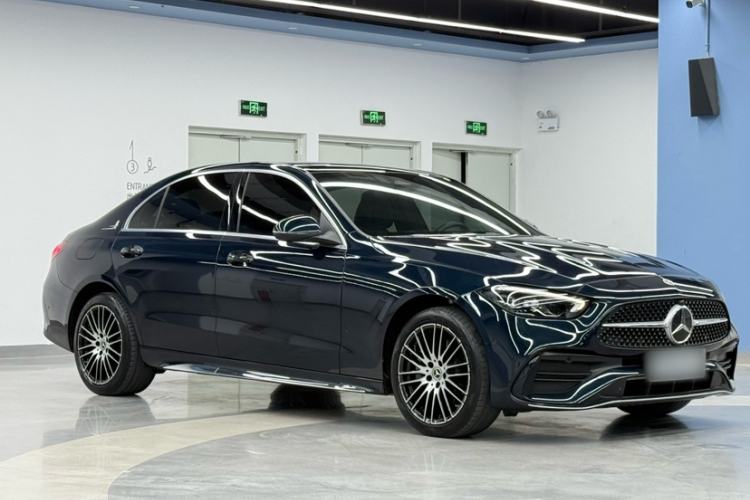 Used Mercedes-Benz C-Class 2023 Second Facelift C 260 L Sport Edition Exterior 2
