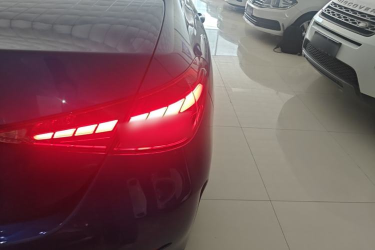 Used Mercedes-Benz C-Class 2023 Restyled C 260 L Sport Edition Exterior 3