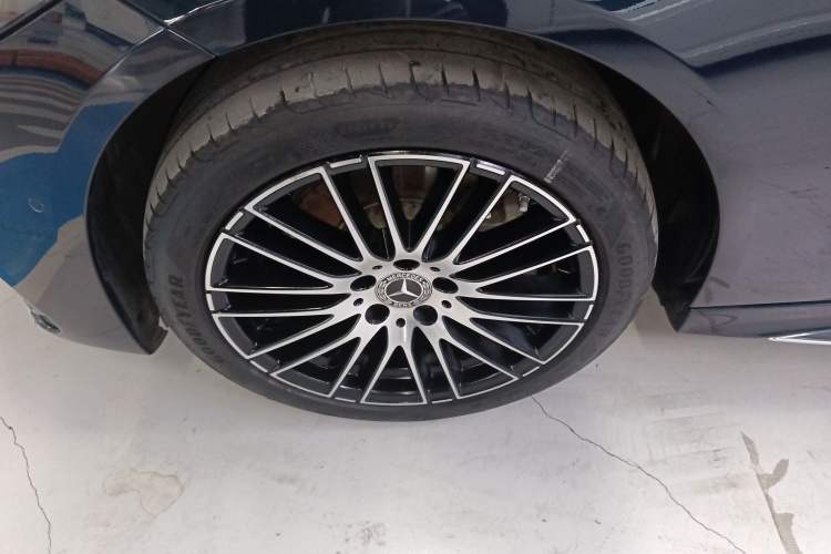Used Mercedes-Benz C-Class 2023 C 260 L Sport Edition Exterior 4