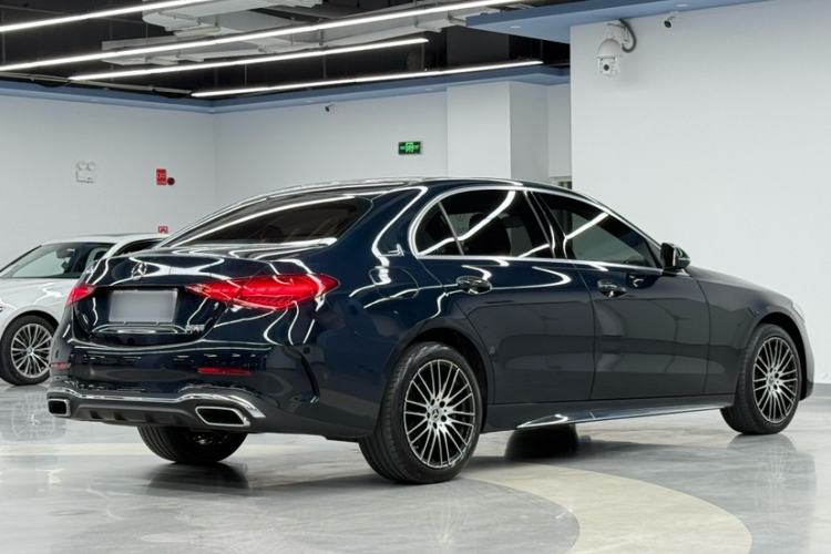 Used Mercedes-Benz C-Class 2023 Second Facelift C 260 L Sport Edition Exterior 6