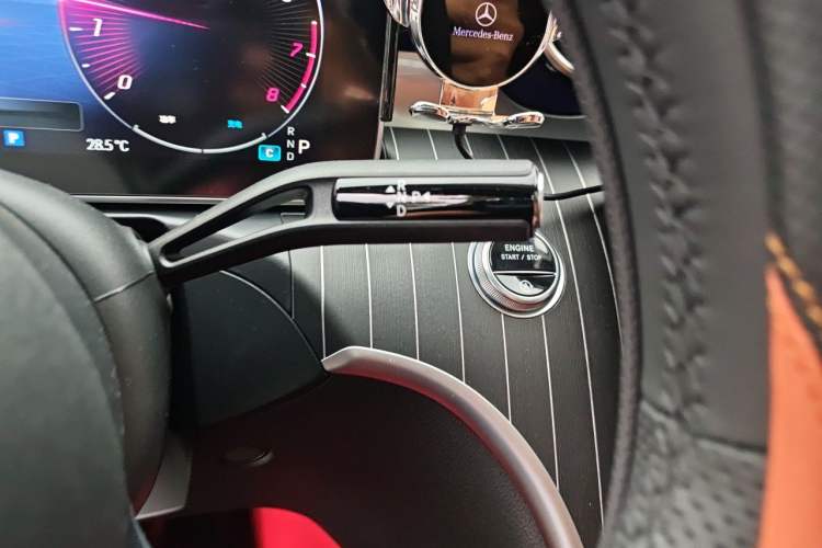 Used Mercedes-Benz C-Class 2023 C 200 L Sport Edition Gear Lever