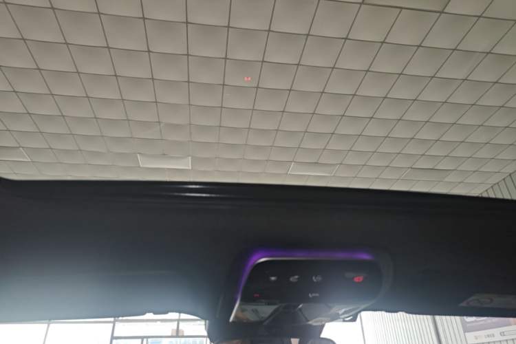 Used Mercedes-Benz C-Class 2023 Restyled C 260 L Sport Edition Headliner