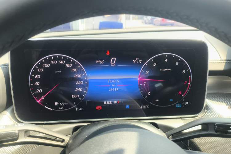 Used Mercedes-Benz C-Class 2023 Revised C 200 L Sport Edition Instrument Cluster