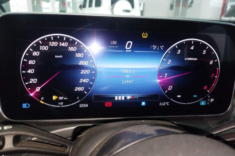 Used Mercedes-Benz C-Class 2023 Restyled C 260 L Sport Edition Instrument Cluster