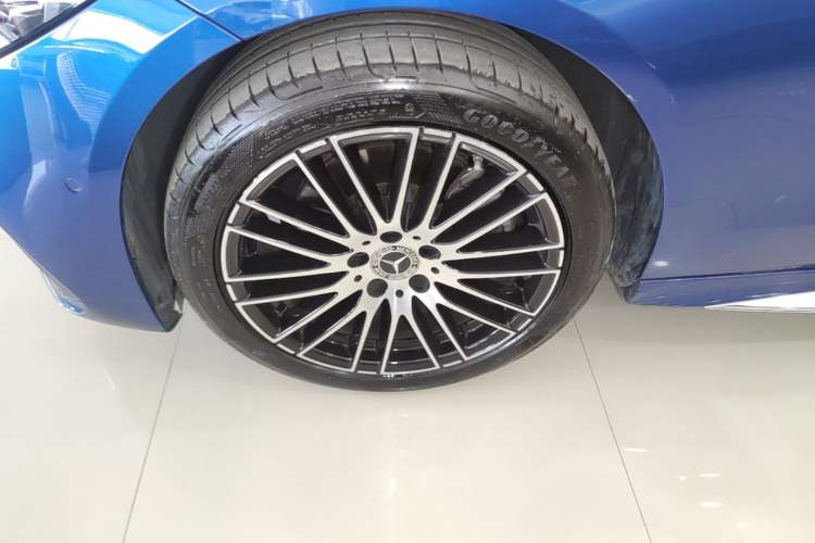 Used Mercedes-Benz C-Class 2023 C 200 L Sport Edition Left Front Wheel Hub