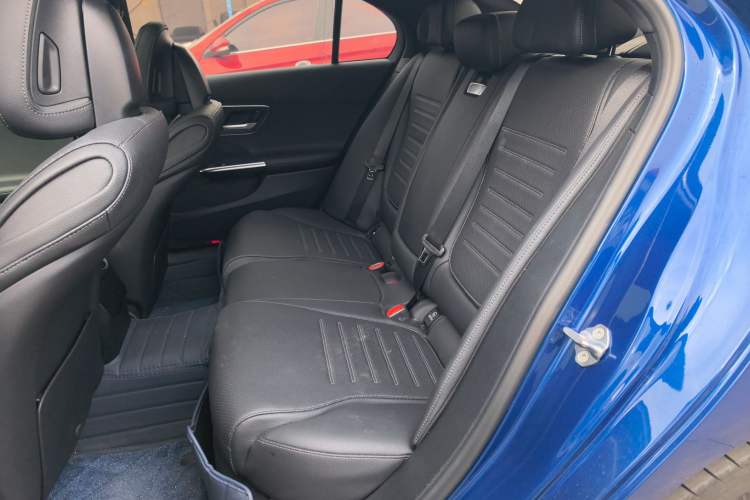 Used Mercedes-Benz C-Class 2023 Revised C 200 L Sport Edition Left Rear Seat