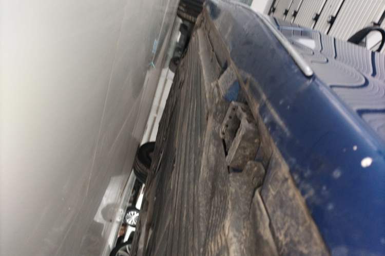 Used Mercedes-Benz C-Class 2023 Restyled C 260 L Sport Edition Left Side Sill