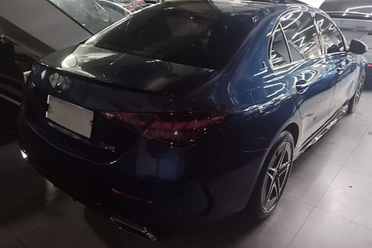 Used Mercedes-Benz C-Class 2023 Restyled C 260 L Night Edition Sports Version Rear Right 45 Deg