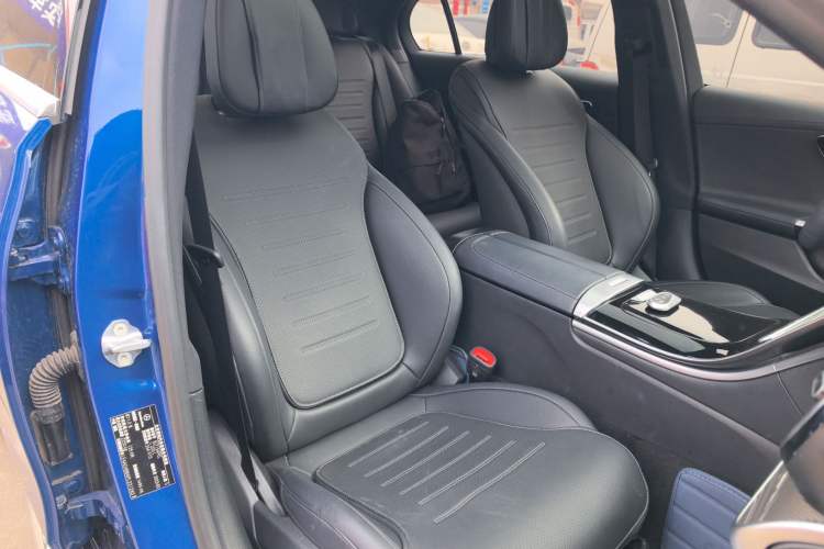 Used Mercedes-Benz C-Class 2023 Revised C 200 L Sport Edition Right Front Seat