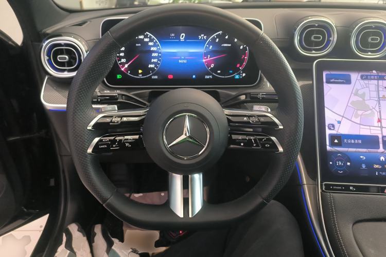 Used Mercedes-Benz C-Class 2023 Restyled C 260 L Night Edition Sports Version Steering Wheel