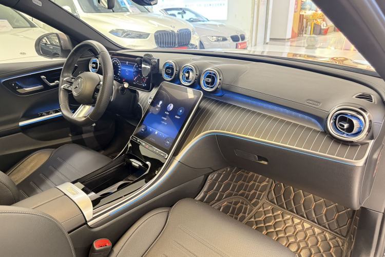 Used Mercedes-Benz C-Class 2023 C 260 L Sport Edition Interior 3