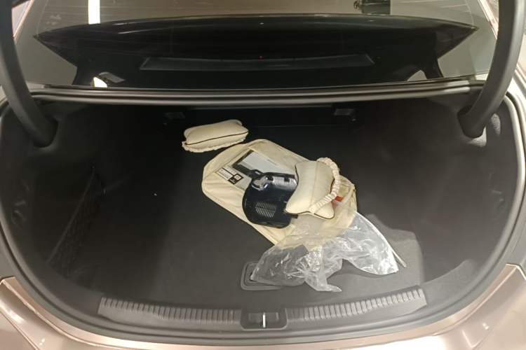 Used Mercedes-Benz C-Class 2023 C 260 L Sport Edition Trunk