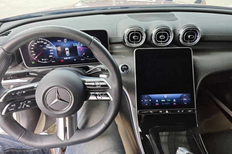 Used Mercedes-Benz C-Class 2023 Restyled C 260 L Sport Edition Interior 1