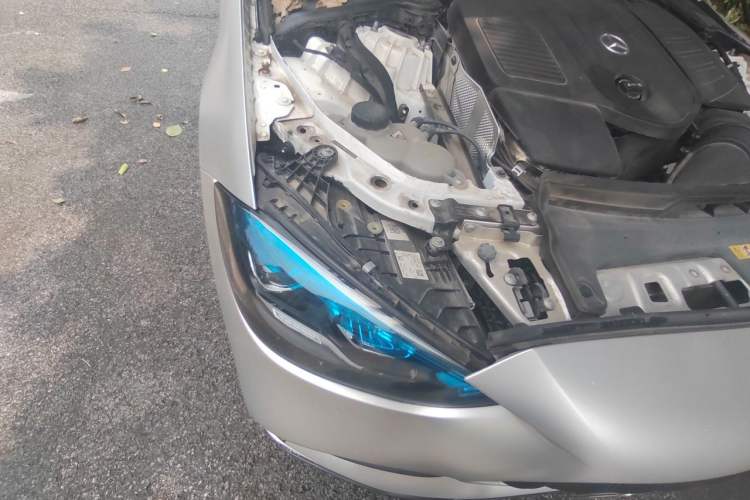 Used Mercedes-Benz C-Class 2023 C 260 L Sport Edition Right Front Headlight