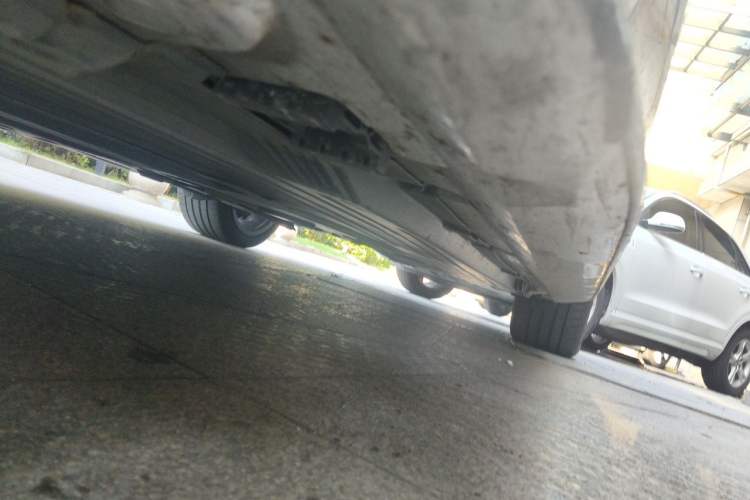 Used Mercedes-Benz C-Class 2023 C 200 L Sport Edition Chassis Front Left