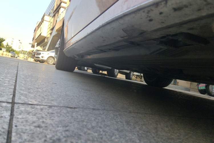 Used Mercedes-Benz C-Class 2023 C 200 L Sport Edition Chassis Front Right