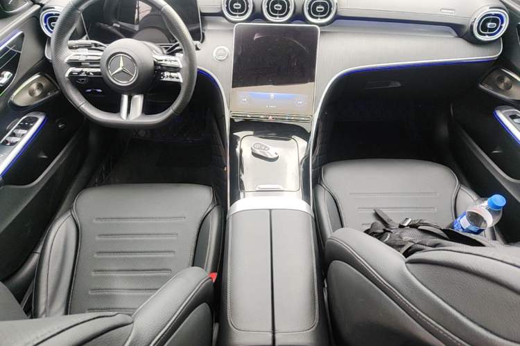 Used Mercedes-Benz C-Class 2023 C 260 L Bright Night Sports Edition Center Console