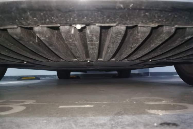 Used Mercedes-Benz C-Class 2023 Second Facelift C 260 L Sport Edition Chassis Front